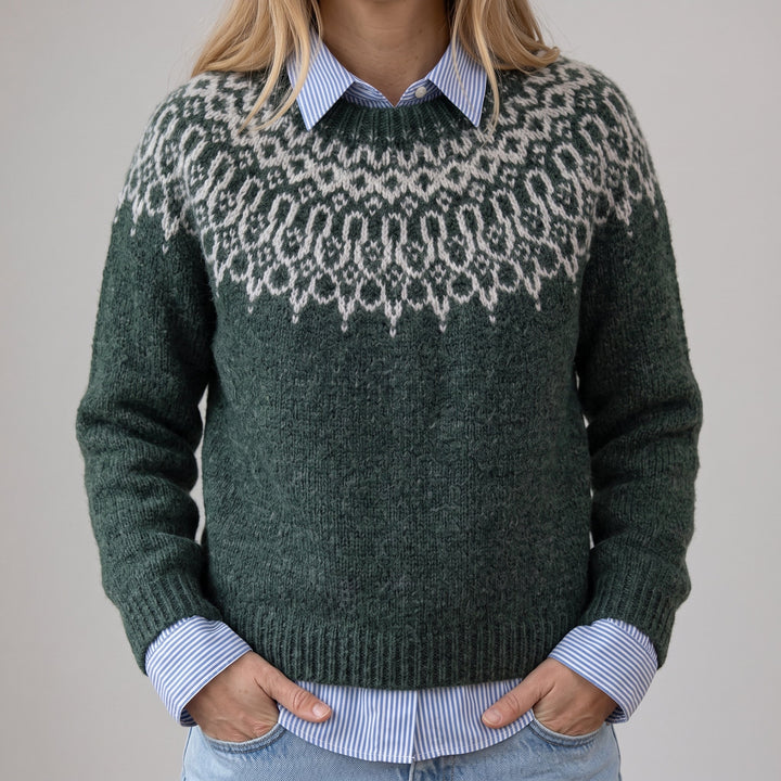 Das Tanja | Pull vintage vert foncé avec motif de flocons de neige