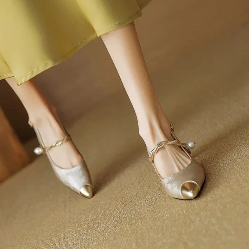Margarete – Talons Hauts Élégants