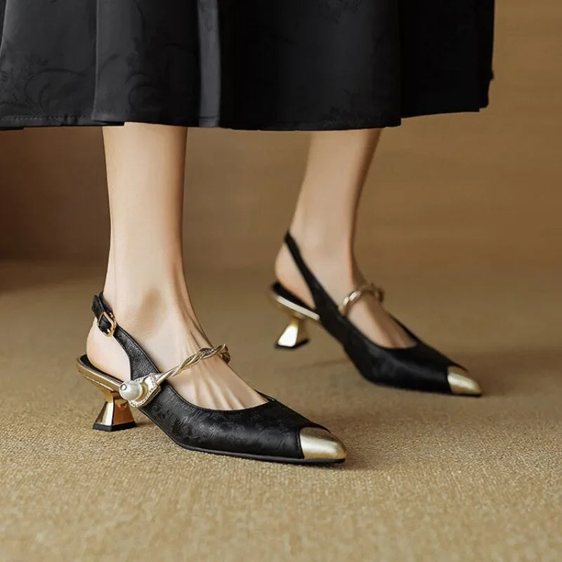 Margarete – Talons Hauts Élégants