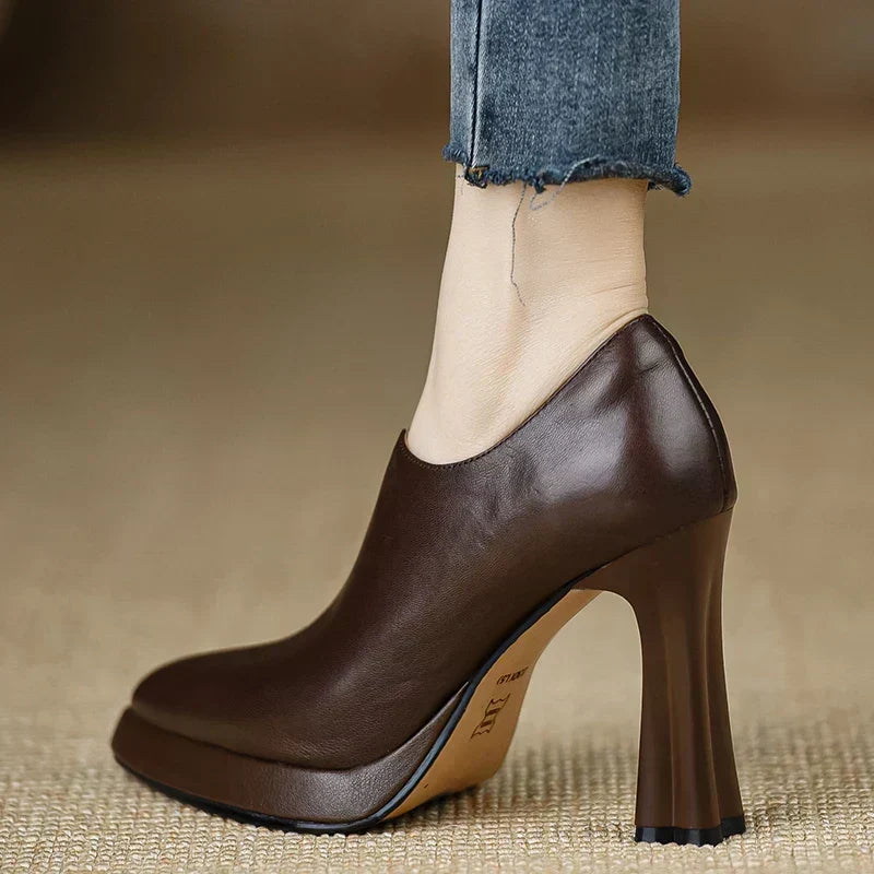 Lina – Talons Hauts Élégants