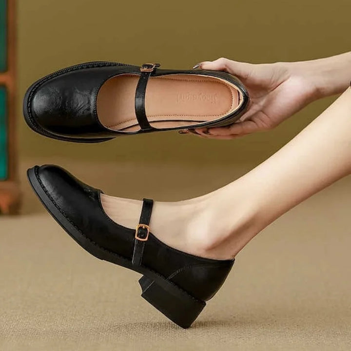 Leni – Chaussures à lanières intemporelles
