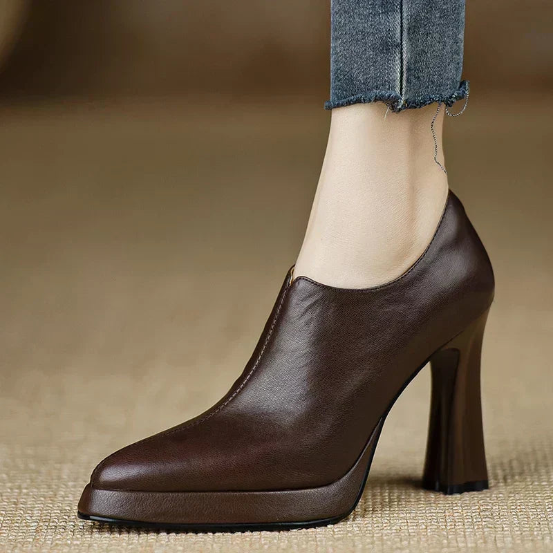 Lina – Talons Hauts Élégants