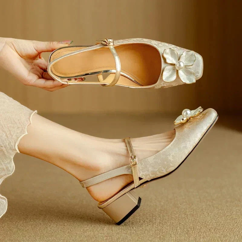 Mathilde – Chaussures élégantes pour femmes avec détail floral