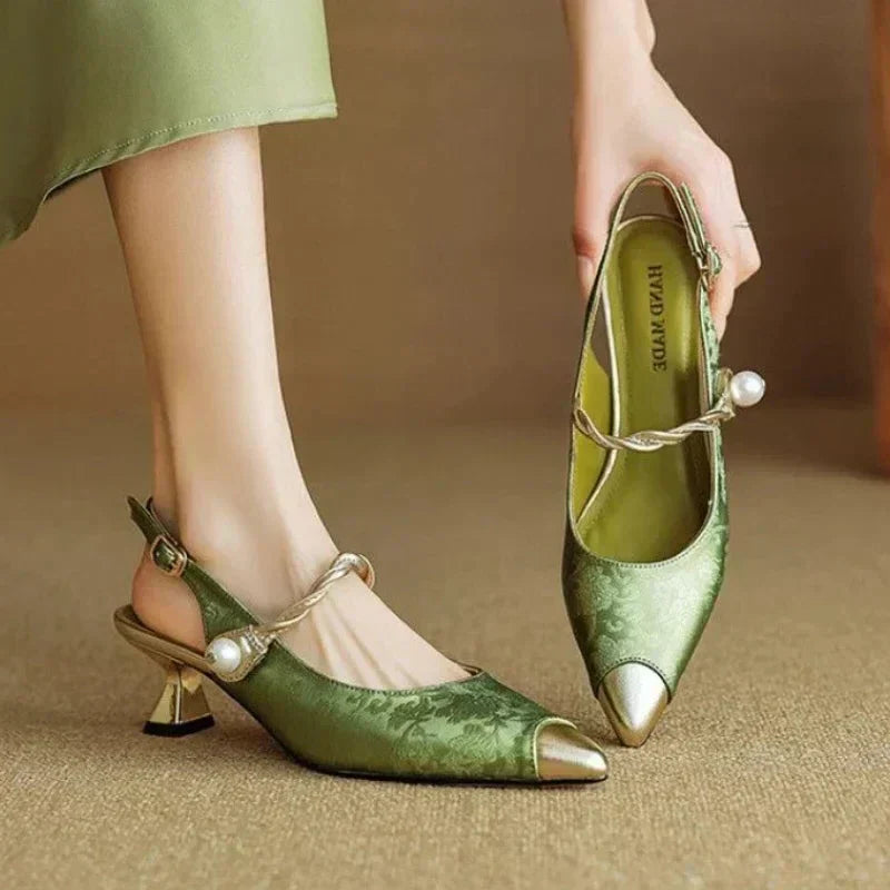 Margarete – Talons Hauts Élégants