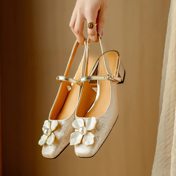 Mathilde – Chaussures élégantes pour femmes avec détail floral