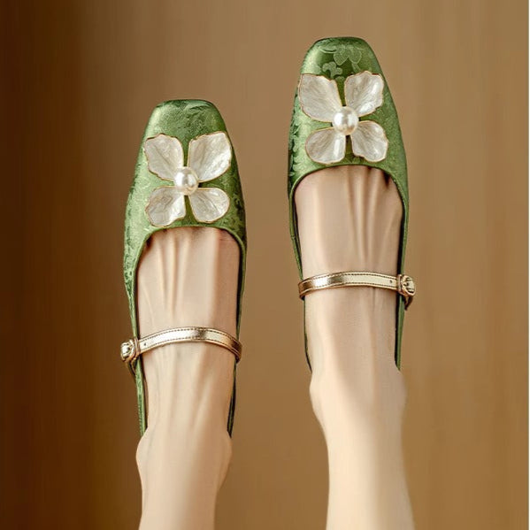 Mathilde – Chaussures élégantes pour femmes avec détail floral