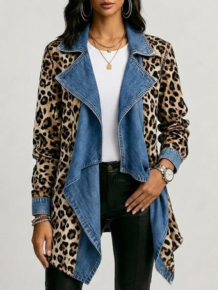 Valentine | Veste mi-longue à panneaux en denim délavé et imprimé léopard